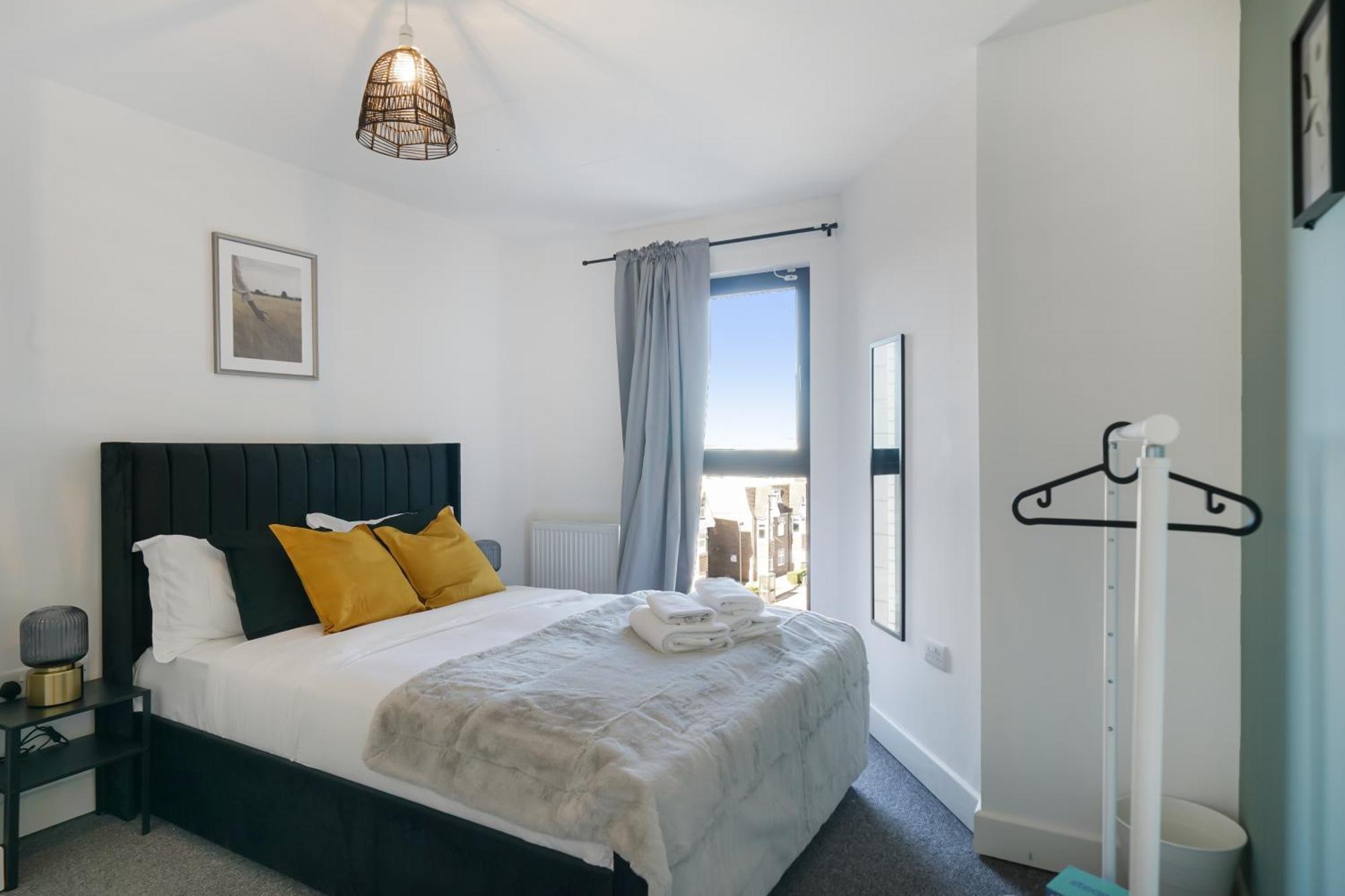 One And Two Bed Apartments Slough Near Heathrow Colnbrook Kültér fotó