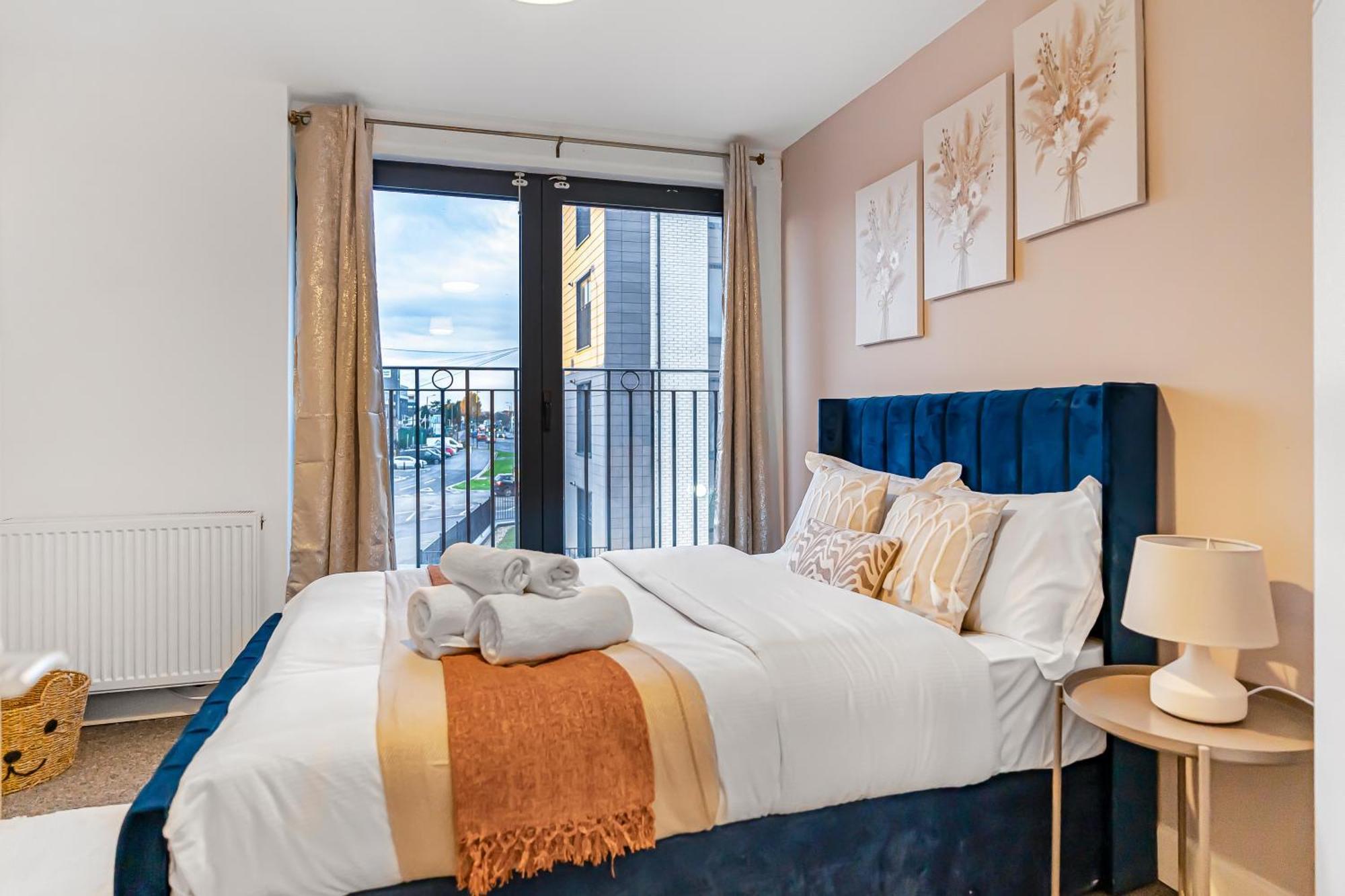 One And Two Bed Apartments Slough Near Heathrow Colnbrook Kültér fotó